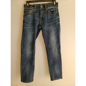 American Eagle Extreme Flex Jeans Size 26 Med wash distressed straight leg